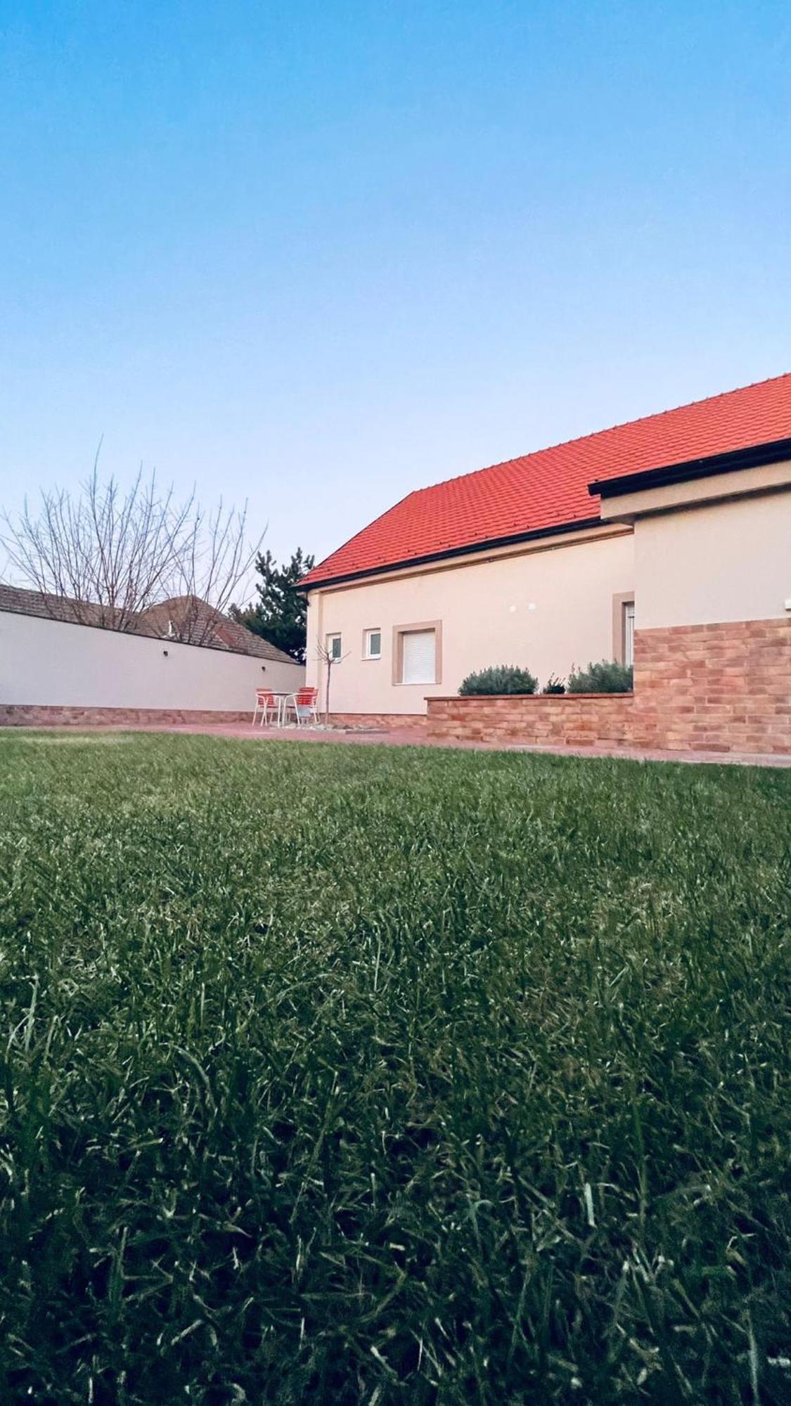 Kollar D Guest House - Prenociste Rooms 수보티차 외부 사진