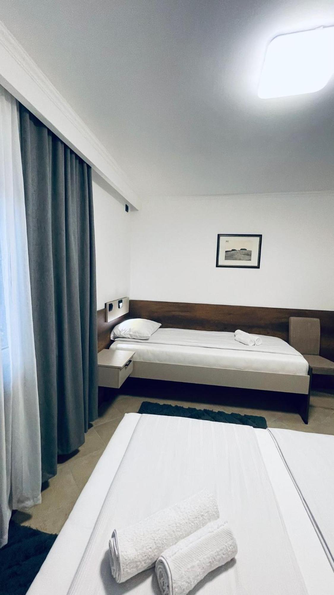 Kollar D Guest House - Prenociste Rooms 수보티차 외부 사진