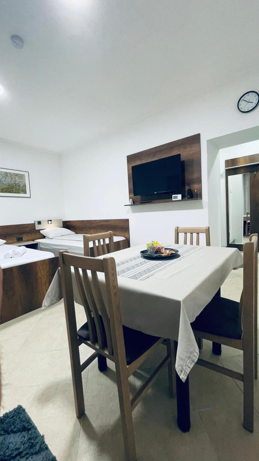 Kollar D Guest House - Prenociste Rooms 수보티차 외부 사진