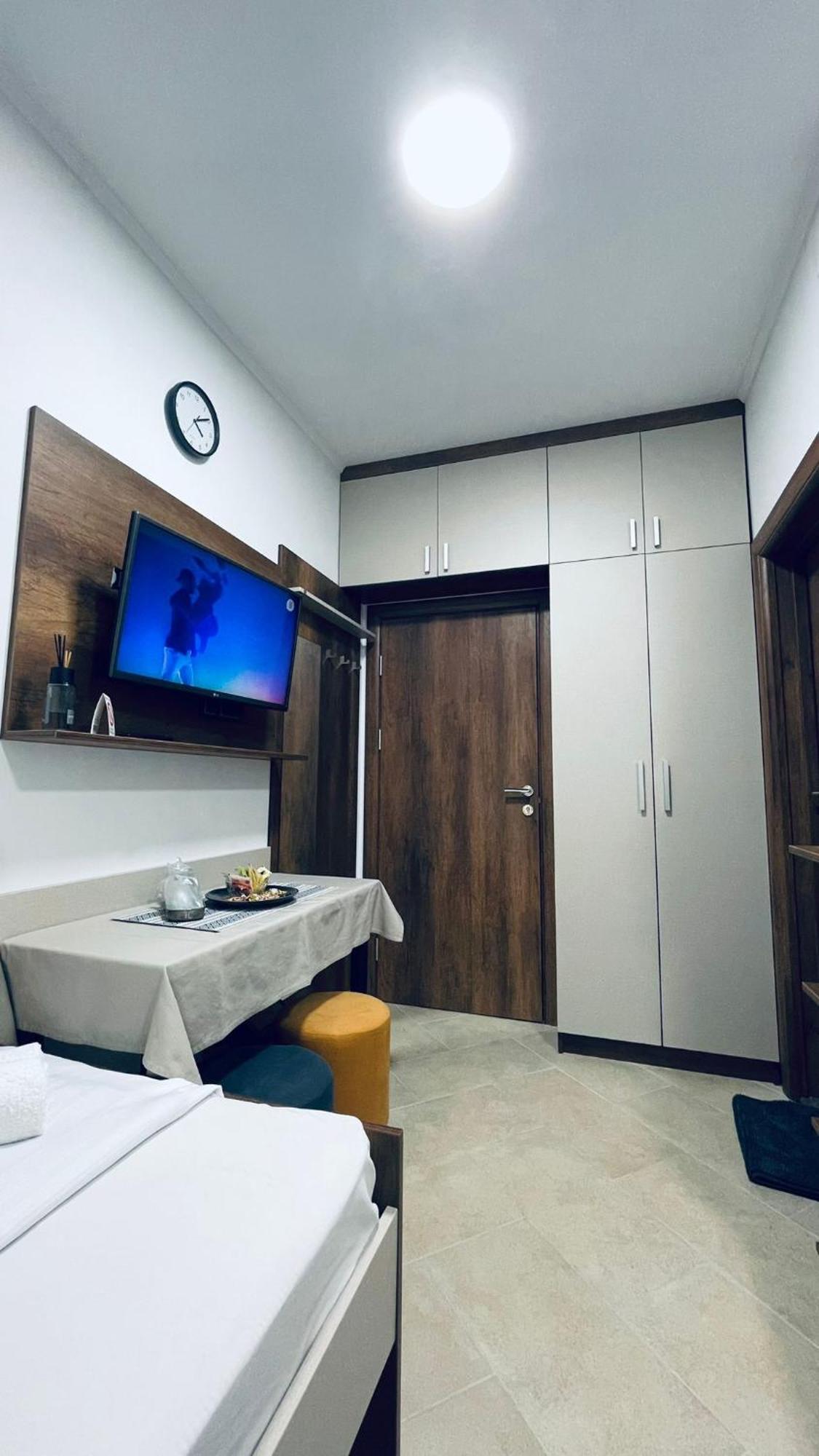 Kollar D Guest House - Prenociste Rooms 수보티차 외부 사진