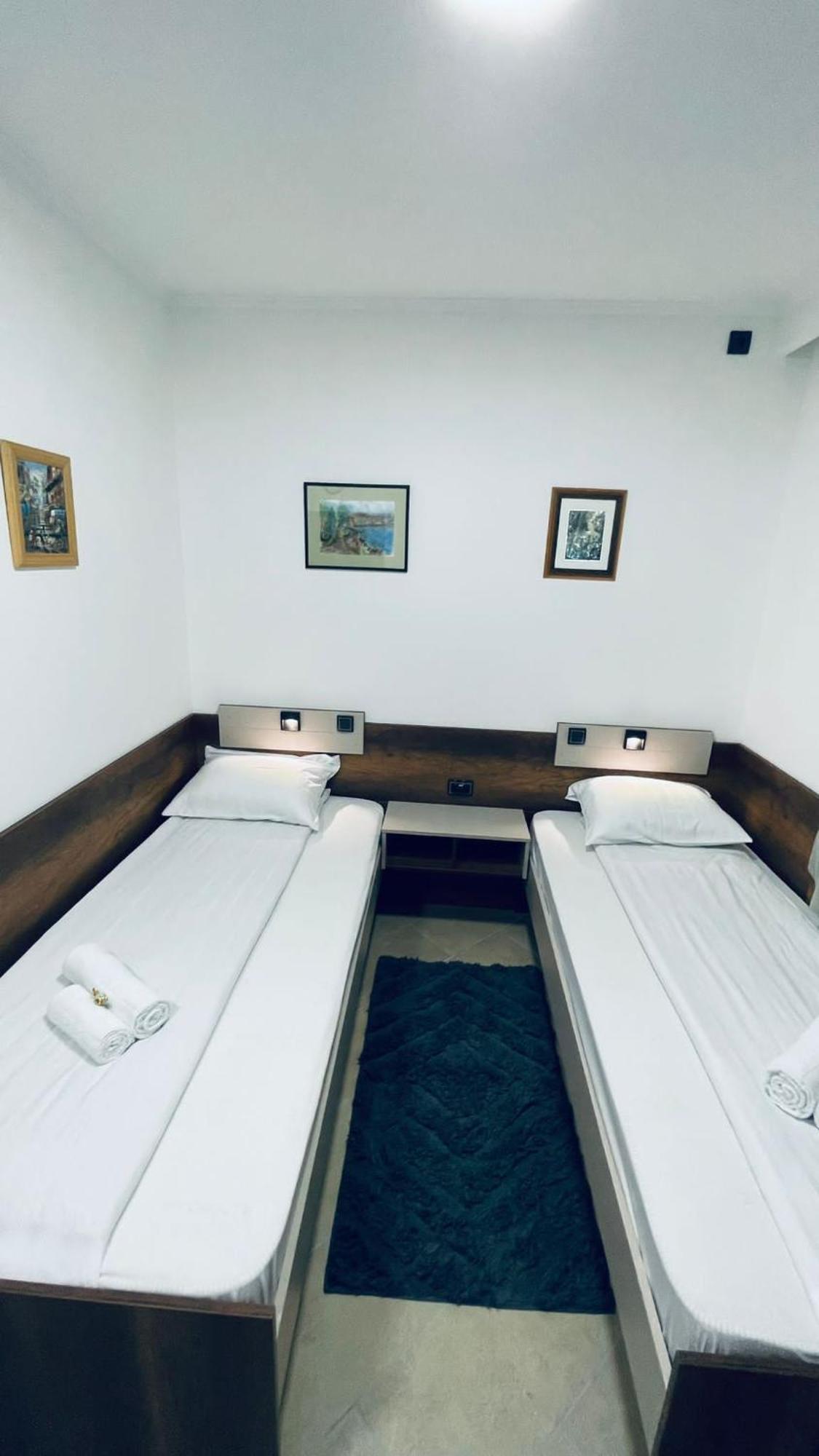 Kollar D Guest House - Prenociste Rooms 수보티차 외부 사진